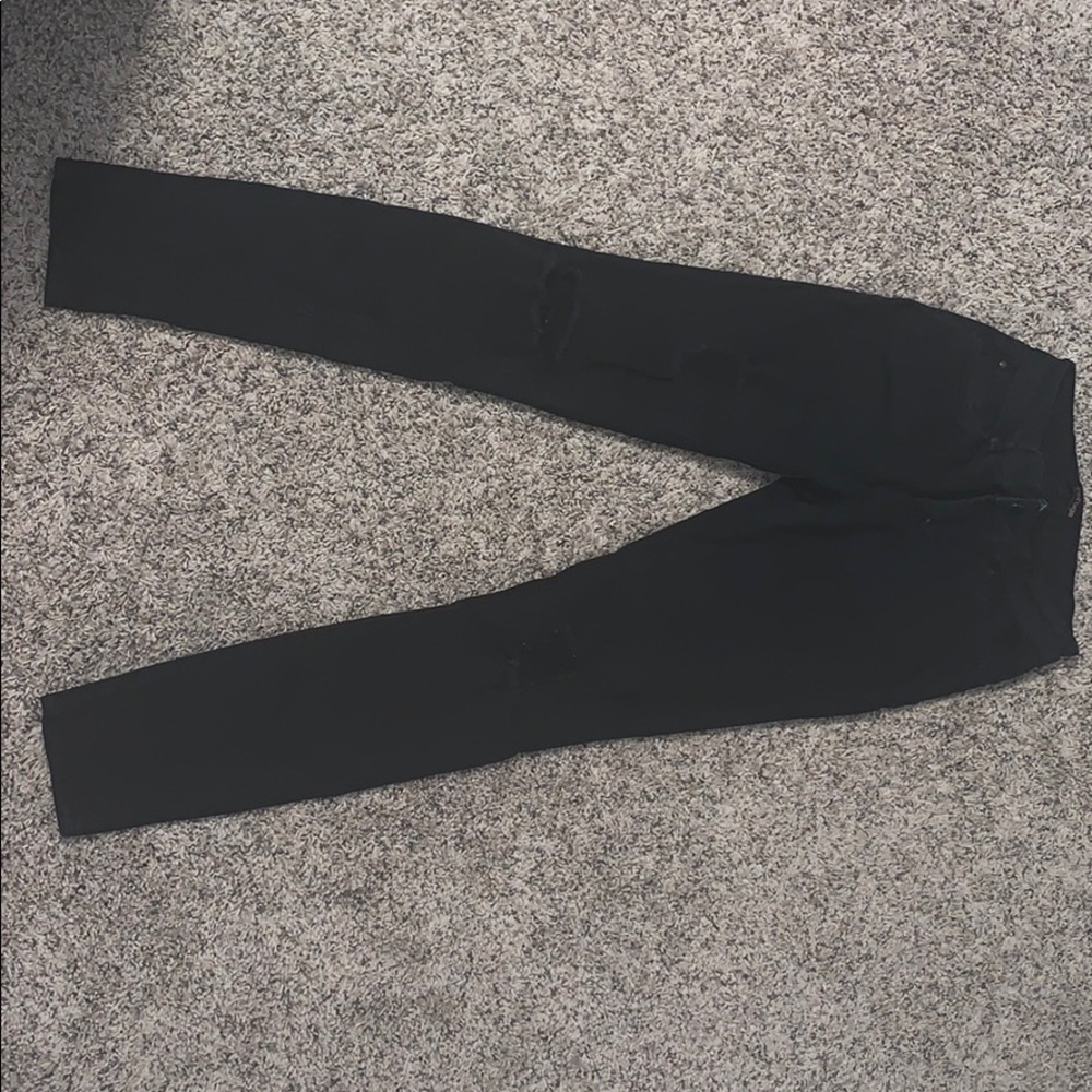 Black distressed jeans